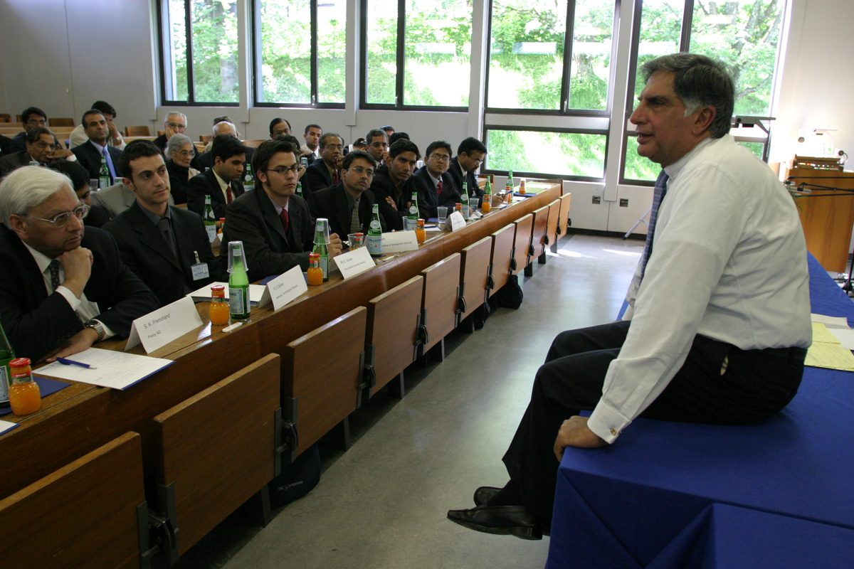 Ratan Tata speaking with students at the ISC Symposium, St. Gallen, 2003